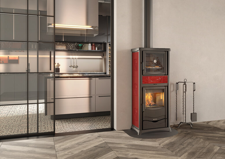 Kaminofen / La Nordica / termorossella plus forno / Journal S. 13
